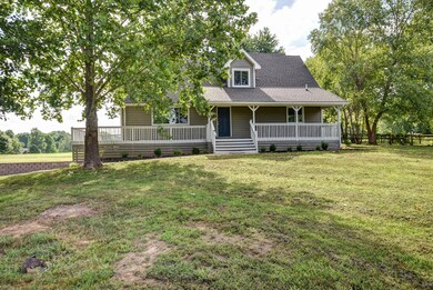 1896 Nicholas Rd-3