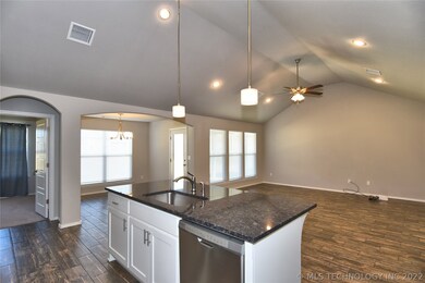With the open area you can enjoy your family while