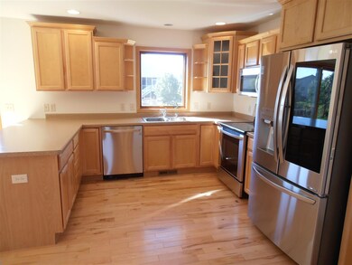 5165 Ninebark Dr, Fitchburg, WI 53711 - photo 4