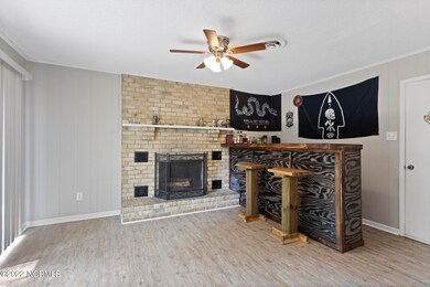 302 Linwood Dr, Jacksonville, NC 28546 - photo 5