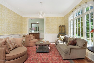 134 Cat Rock Rd Cos Cob CT-large-005-7-0