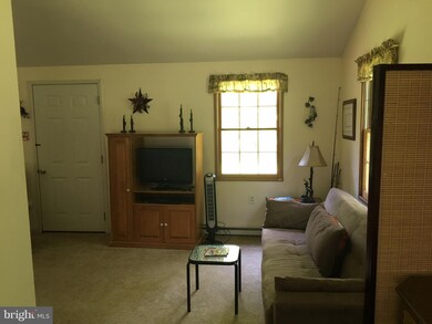 1467 Kilgore Rd, Paw Paw, WV 25434 - photo 7