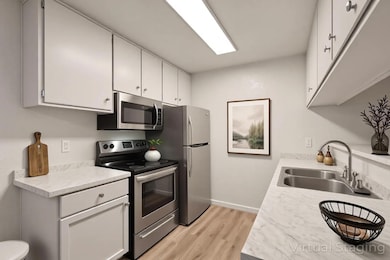 2524 Winchester Dr unit 9, Lodi, CA 95240 - photo 5