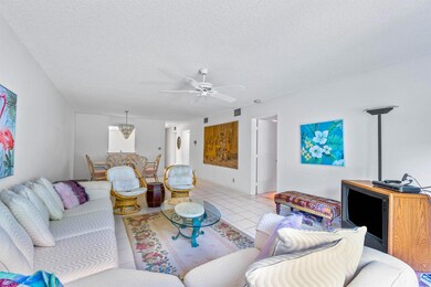 9005 Flynn Cir unit 4, Boca Raton, FL 33496 - photo 6