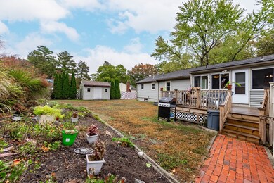 23 Taunton St, Bellingham, MA 02019 - photo 7