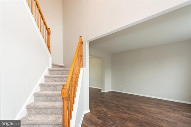 776 Sherwood Dr, Williamstown, NJ 08094 - photo 3
