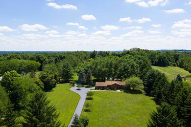 665 Coonpath Rd NE, Lancaster, OH 43130 - photo 3