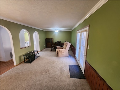 158 Old English Rd, Pittsburgh, PA 15237 - photo 3