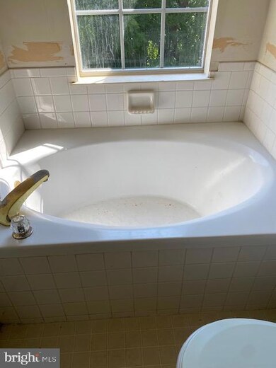 1829 Staley Manor Dr, Silver Spring, MD 20904 - photo 6