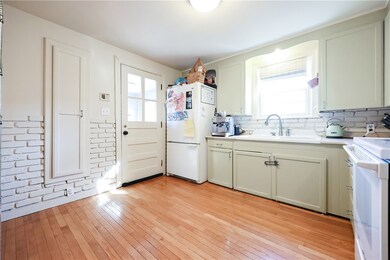 2913 W Shore Rd, Warwick, RI 02886 - photo 7