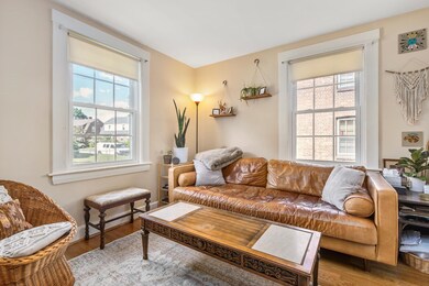 91 Saratoga Way, Portsmouth, NH 03801 - photo 3