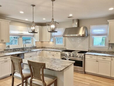 31 Bubier Rd, Marblehead, MA 01945 - photo 3