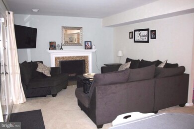 2005 Mayflower Dr, Woodbridge, VA 22192 - photo 4