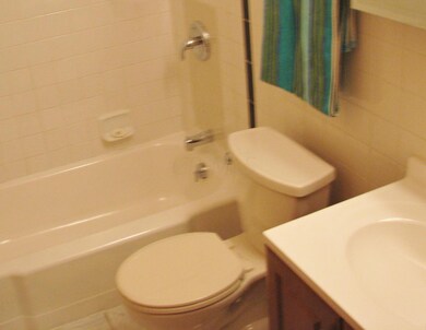 3 Bdrms with 2 FULL BATHS