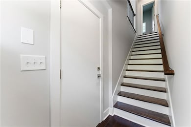 721 Taylor Ct NE, Atlanta, GA 30324 - photo 4