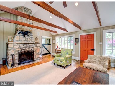 168 Sycamore Ln, Phoenixville, PA 19460 - photo 2