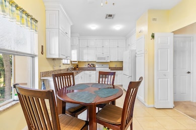 28060 Palmas Grandes Ln unit 202, Bonita Springs, FL 34135 - photo 4