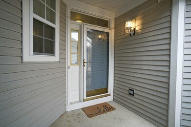 706 Timothy Ct unit 223, East Dundee, IL 60118 - photo 2