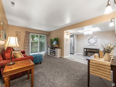 288 E Peach Ln S, Bountiful, UT 84010 - photo 5