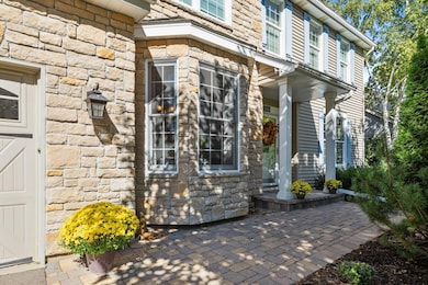 17064 Candlewood Pkwy, Eden Prairie, MN 55347 - photo 3