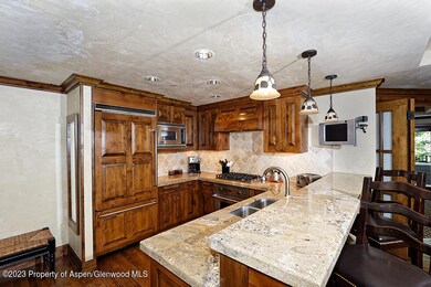 TAMR11Kitchen