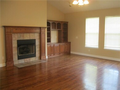 1801 Mustang St, Bentonville, AR 72712 - photo 2
