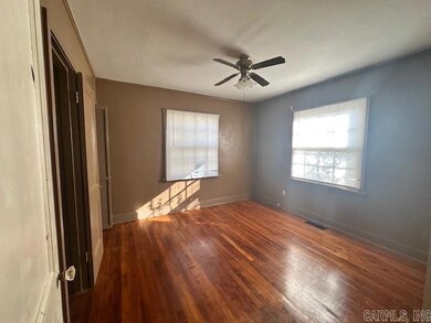 919 Lewis St, Little Rock, AR 72204 - photo 6