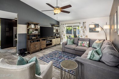 1549 E Whitten St, Chandler, AZ 85225 - photo 2