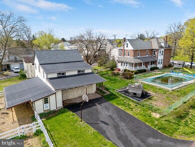 2384 E High St, Pottstown, PA 19464 - photo 7