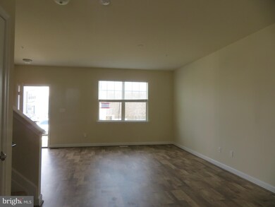 543 English Oak Ln, Prince Frederick, MD 20678 - photo 4