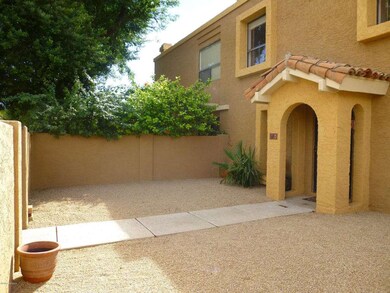FRONT YARD & ENTRY