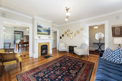 61 Eddy St, West Newton, MA 02465 - photo 7