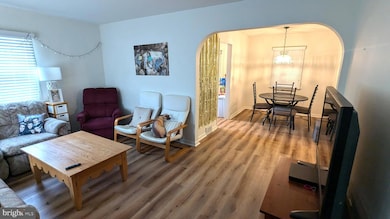 18 Steinway Ave, Ewing, NJ 08618 - photo 2