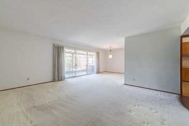 Living & Dining Room