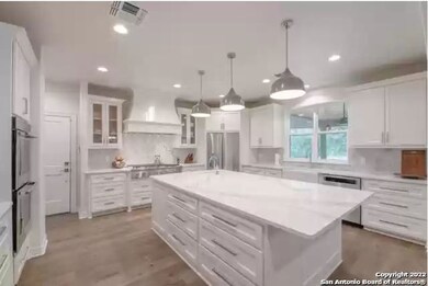 8827 Falcon Place, San Antonio, TX 78256 - photo 5