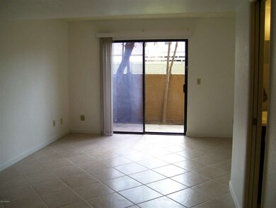 Greatroom and arcadia to patio