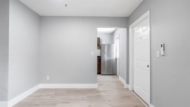 626 SW 14th Ave unit 202, Fort Lauderdale, FL 33312 - photo 6