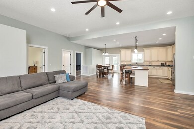 61 Bradley Ln, Hortense, GA 31543 - photo 4