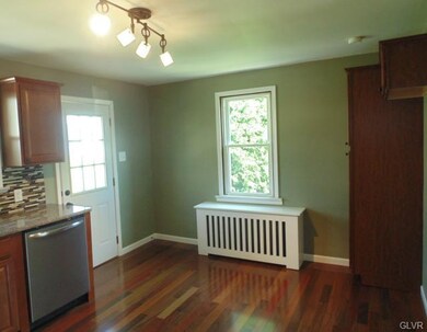 3013 N 3rd Ave, Whitehall, PA 18052 - photo 7