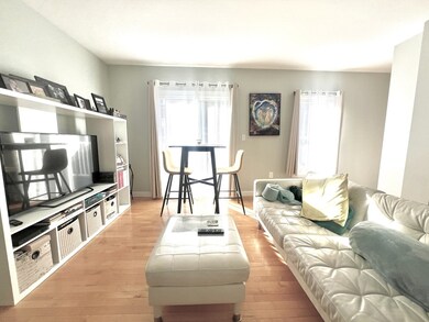 426 Medford St unit 426, Charlestown, MA 02129 - photo 3