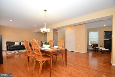 9058 Waltham Woods Rd, Parkville, MD 21234 - photo 4