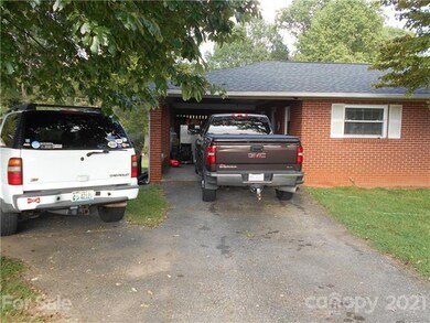 4118 Wilkesboro Hwy unit 7, Statesville, NC 28625 - photo 3