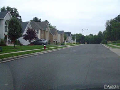 426 Kosciusko Ave, South Plainfield, NJ 07080 - photo 4