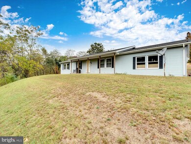 375 E Schmaltzdahl Rd, New Ringgold, PA 17960 - photo 7