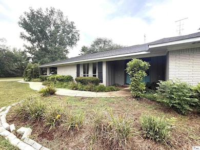 111 Burnside Dr, Tallulah, LA 71282 - photo 3