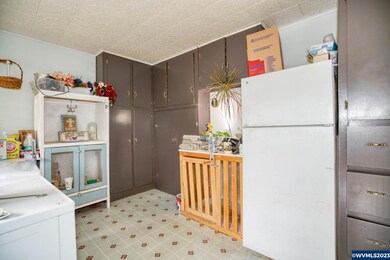 324 SW Jefferson St, Sheridan, OR 97378 - photo 7