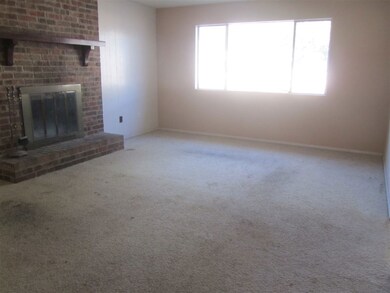 1828 Lamar Cir, Alamogordo, NM 88310 - photo 2