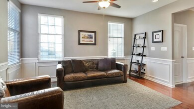 25615 America Square, Chantilly, VA 20152 - photo 6