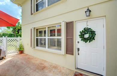 19 Amherst Ct unit A, Royal Palm Beach, FL 33411 - photo 7