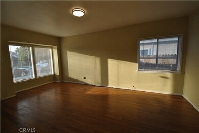 10918 Firmona Ave, Inglewood, CA 90304 - photo 4